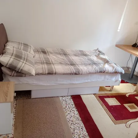 150 Metres From The 帕特雷